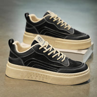 Sapatos masculinos de verão, sapatos brancos novos e respiráveis, ténis desportivos casuais versáteis de sola grossa e na moda para estudantes, sapatos modernos