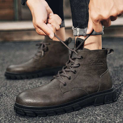 Martin Boots Calçado de trabalho masculino Outono 2024 Novos Sapatos de Trabalho Casuais Pretos Puros Pretos Médios de Estilo Britânico