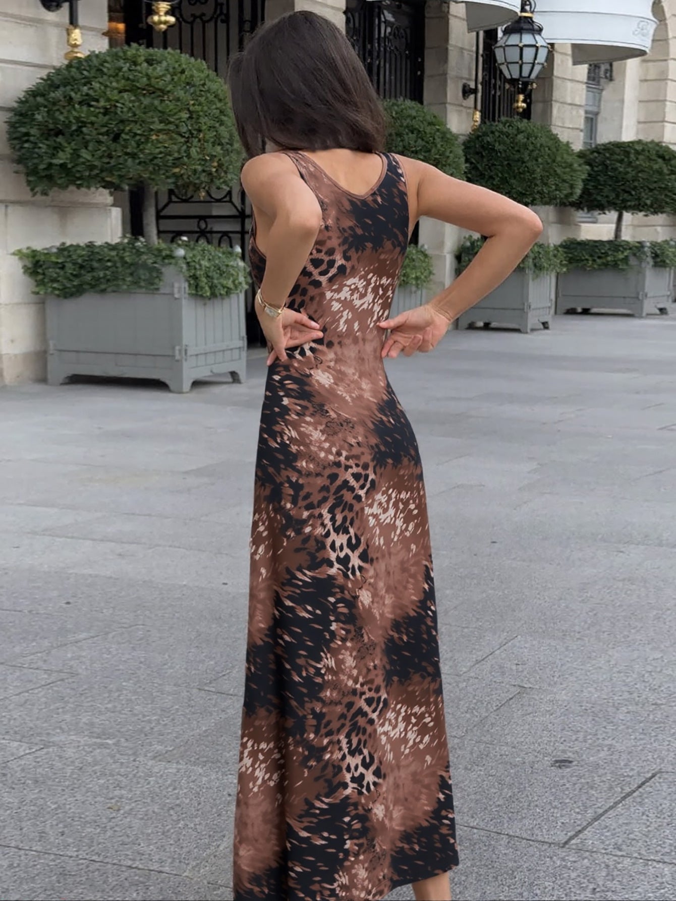 2026 Primavera, Europa e América Nova Moda Feminina Estampada de Leopardo Slim Street Style Vestido de gravata longa por grosso