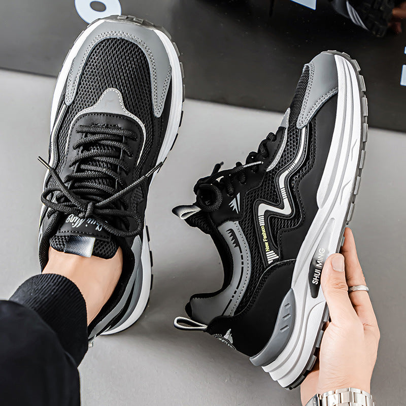 Sapatilhas desportivas de verão respiráveis em malha oca, sola macia masculina 2025 Novos sapatos versáteis, sapatilhas casuais, ténis de corrida