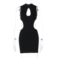 Novo vestido curto de rapariga de rapariga recortado, europeu e americano, recortado sem costas, retalhos em borboleta, vestido curto e picante para raparigas