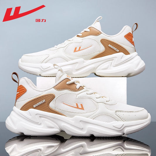 Sapatos masculinos de desporto ligeiro Warrior Student, sapatos casuais de rede premium respiráveis, sapatos coreanos de caminhada de exterior modernos e fixes à venda por grosso