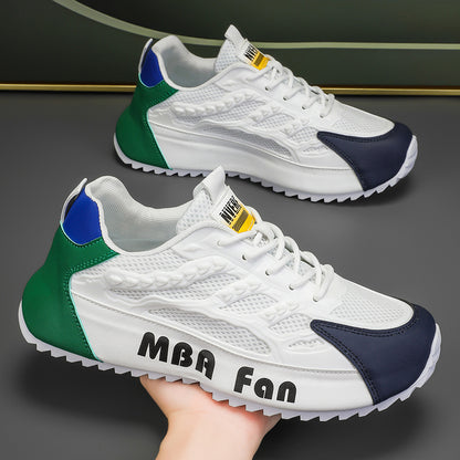 Novos Sapatos Brancos Brancos de Verão 2025 de Rede Fina Fino Respiráveis Respiráveis Desportivos Versáteis Brancos Ténis Forrest Dad para Aumento de Altura