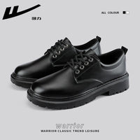 Sapatos de couro guerreiro masculinos, roupa formal de negócios, sola casual macia respirável para todas as estações, estilo britânico, sapatos pretos para noivo que aumentam a altura