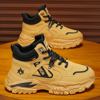 Sapatos masculinos de cano alto, botas Martin antiderrapantes em couro de outono e plataforma, botas de alpinismo ao ar livre no outono, botas de trabalho desportivo e de lazer