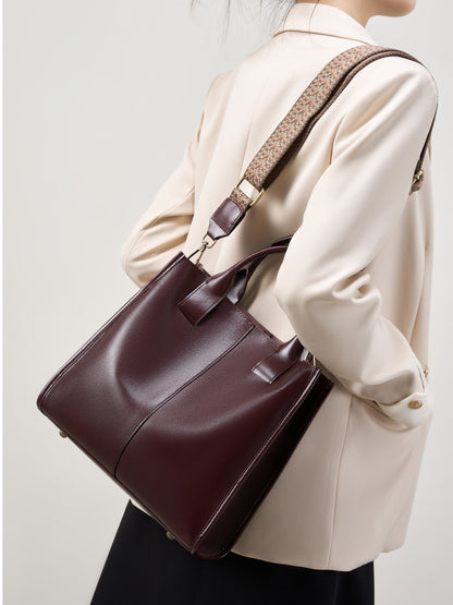 Malas Femininas Tote, Novas Malas Cruzadas Primavera/Verão 2026, Mala de Ombro Único com balde de grande capacidade, Mala Feminina em Pele Genuína