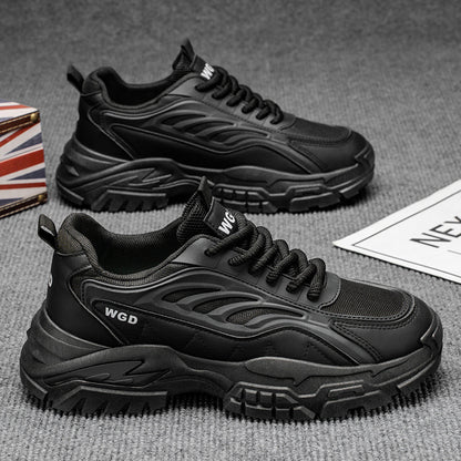 Ténis masculinos, sapatos de rede de verão 2025 para homem, sapatos casuais casuais de sol grosso, respiráveis e versáteis