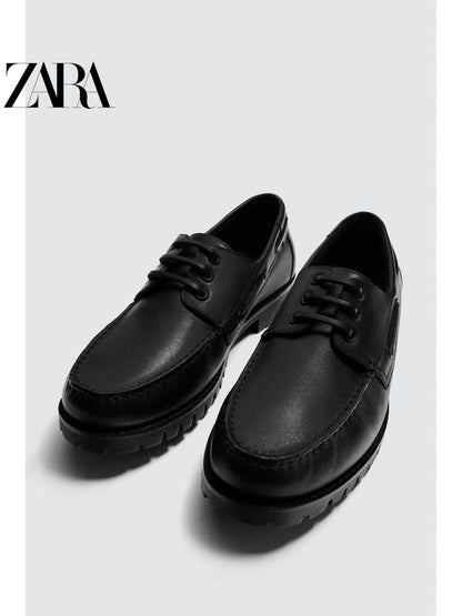 Sapatos masculinos ZARA Primavera/Verão 2026, cabedal em couro liso preto, bico redondo, estilo náutico, 2496720 800