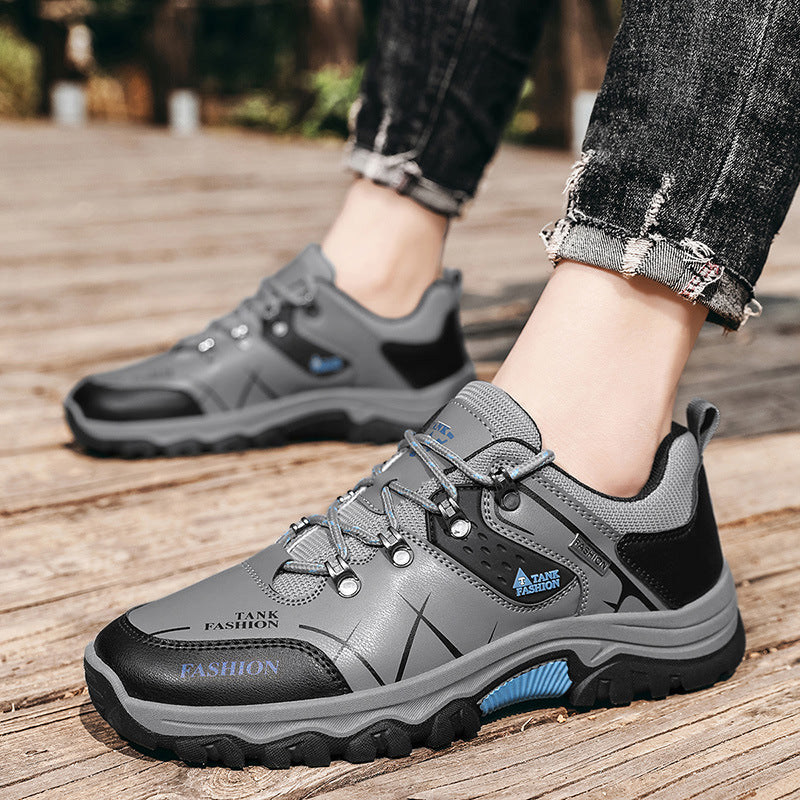 Sapatos masculinos de verão 2025 nova proteção para o trabalho de trabalho sapatilhas de caminhada, impermeáveis, antiderrapantes, resistentes ao uso, sapatos casuais para trabalho ao ar livre para homens