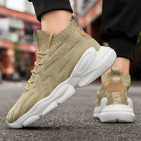 Novos sapatos desportivos finos, respiráveis e respiráveis em malha mosca, sapatilhas casuais, sapatilhas casuais, sapatilhas de corrida com sola grossa e na moda