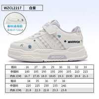 Os novos sapatos infantis enérgicos e fofos da Warrior 2026, versáteis, confortáveis e na moda, sapatos desportivos de exterior de alta estética ao estilo coreano