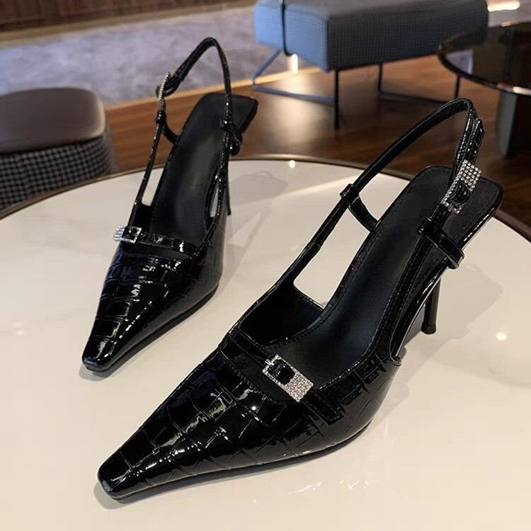 Novas sandálias de salto alto com bico pontiagudo e padrão europeu e americano para mulheres, salto agulha, sapatos elegantes de costas sem costas fechadas, estilo europeu e americano