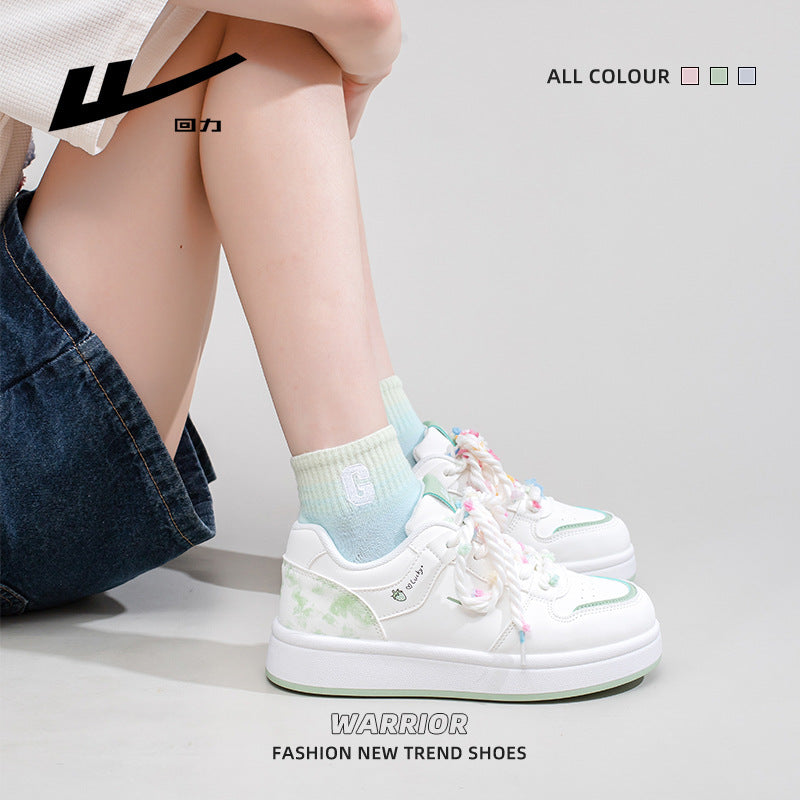 Sapatos Warrior matcha verde dopamina com sola grossa, sapatos quentes de estudante com atacadores, tie-dye e respiráveis, sapatos femininos de alto valor com blocos de cor