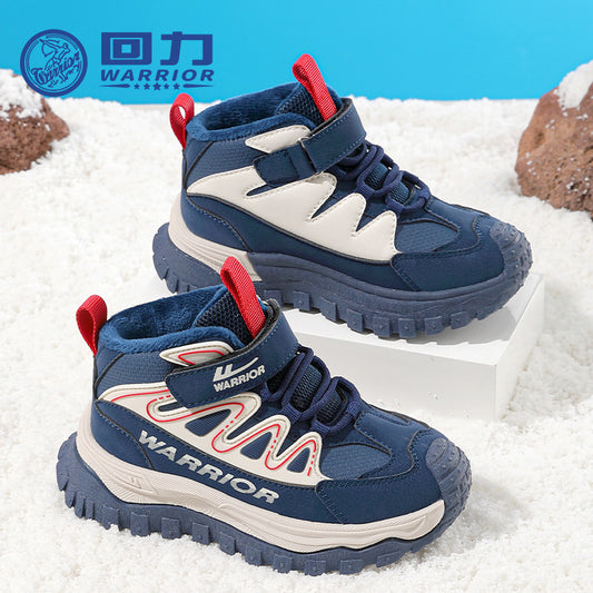 Sapatos de sola grossa às riscas azul guerreiro, sapatos novos de algodão quente para o inverno, sapatos casuais para rapazes e homens médios e grandes, adesivo frio de sola leve