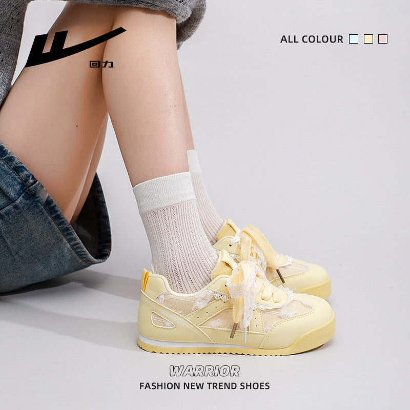 Os novos sapatos casuais versáteis e confortáveis e confortáveis da Warrior, singles femininos modernos de alta aparência, design de ténis de treino coreano-alemães