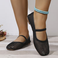 Sapatos de rede ocos respiráveis de nicho europeus e americanos, sapatos Mary Jane de malha primavera/verão de uma peça com alça redonda e alça, sapatos individuais para mulheres