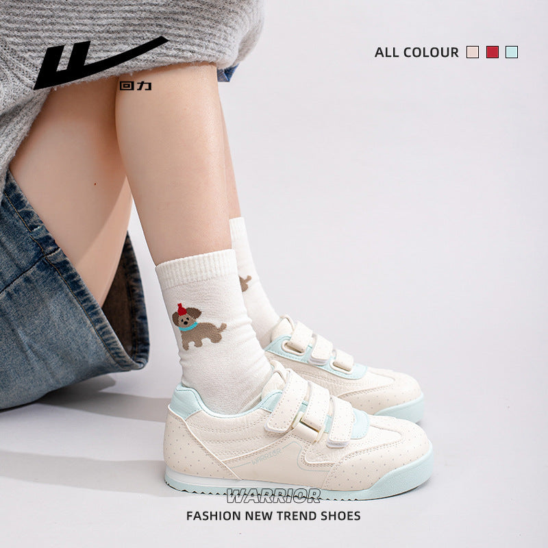 Os novos sapatos de treino morais, confortáveis e versáteis da Warrior, sapatos simples femininos com blocos de cor e design de alto valor, sapatos casuais simples e modernos
