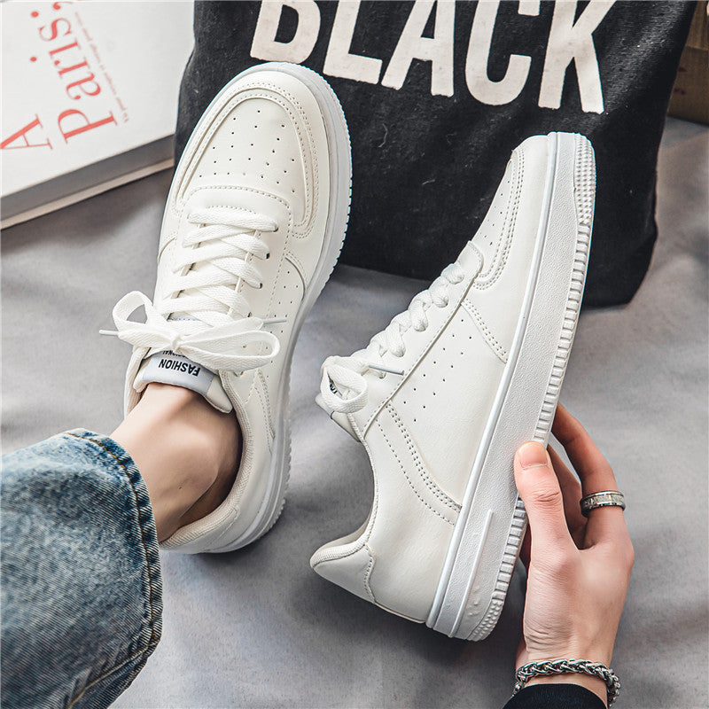 Ténis brancos masculinos, novos sapatos respiráveis de primavera, sapatos casuais versáteis masculinos masculinos, sapatos desportivos brancos puros para estudantes, estilo masculino