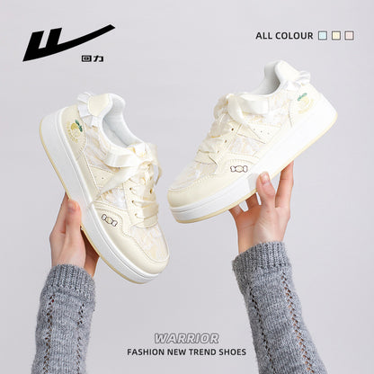 Os novos sapatos versáteis de blocos de cor da Warrior, design confortável para mulheres solteiras, alta atratividade e sapatos casuais energéticos ao estilo coreano