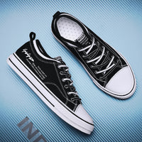 Novos sapatos de lona preta para homens na primavera, sapatos versáteis, respiráveis e modernos, sapatos casuais de snowboard ao estilo coreano para homens