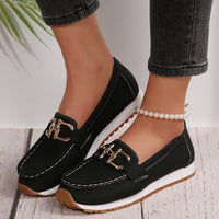 Sapatos desportivos casuais de sola grossa, cadeia metálica casual feminina de exportação, novas sapatilhas sapatilhas plus size no verão 2025