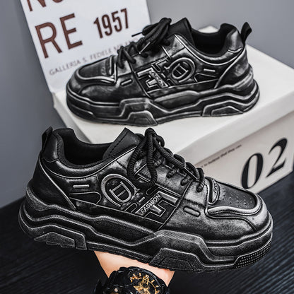 Sapatos de primavera para homem, novos sapatos brancos respiráveis, sapatos desportivos da moda, versáteis de sola grossa que aumentam a altura, ténis casuais, sapatos modernos