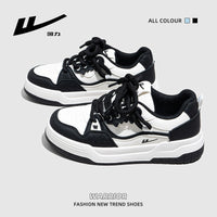 Ténis versáteis na moda Warrior com design a preto e branco e sapatos estudantis de sola grossa, sapatos casuais unissexo respiráveis para todas as estações