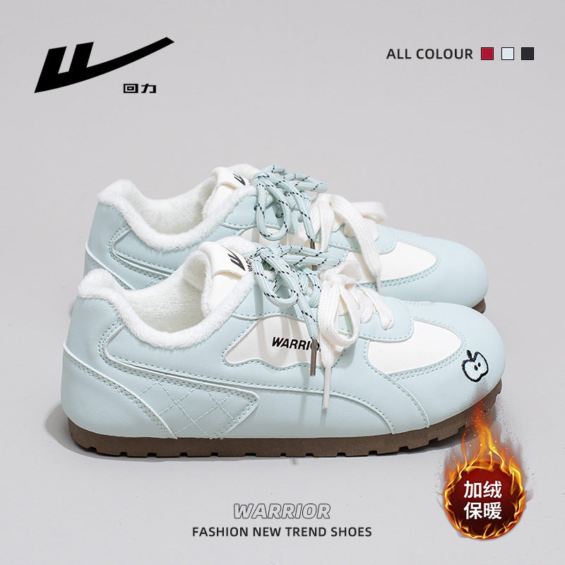 Sapatos de treino morais quentes forrados a lã Warrior, sapatos de algodão novos para o inverno 2025, sapatos femininos confortáveis, macios, versáteis, na moda e de alta estética