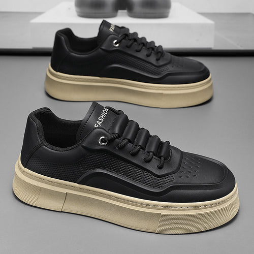Sapatos masculinos de primavera, novos sapatos brancos de couro respiráveis, ténis de sola grossa e versáteis da moda, ténis casuais, sapatos modernos