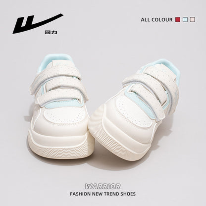 Sapatos de skate Warrior Fresh com sola grossa e blocos de cor, sapatos casuais versáteis sem atacadores com velcro, sapatos versáteis para estudantes para mulheres